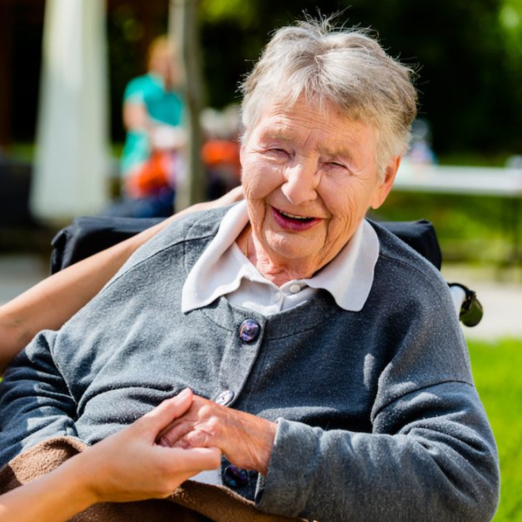 Seniors are Happy at HomeSteady Assisted Living